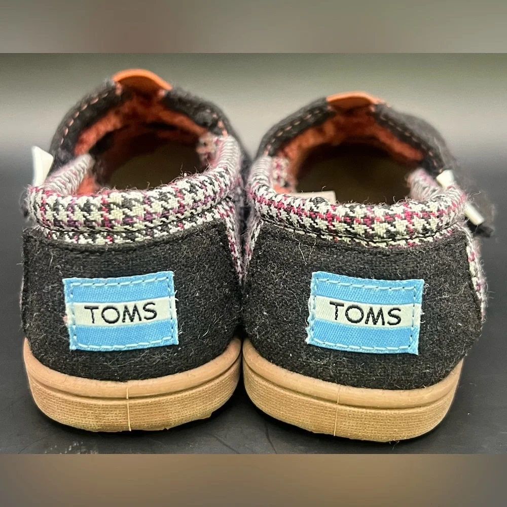 TOMS- Houndstooth Toddler Black and‎ Tan Shoes-T7 - Picture 3 of 6
